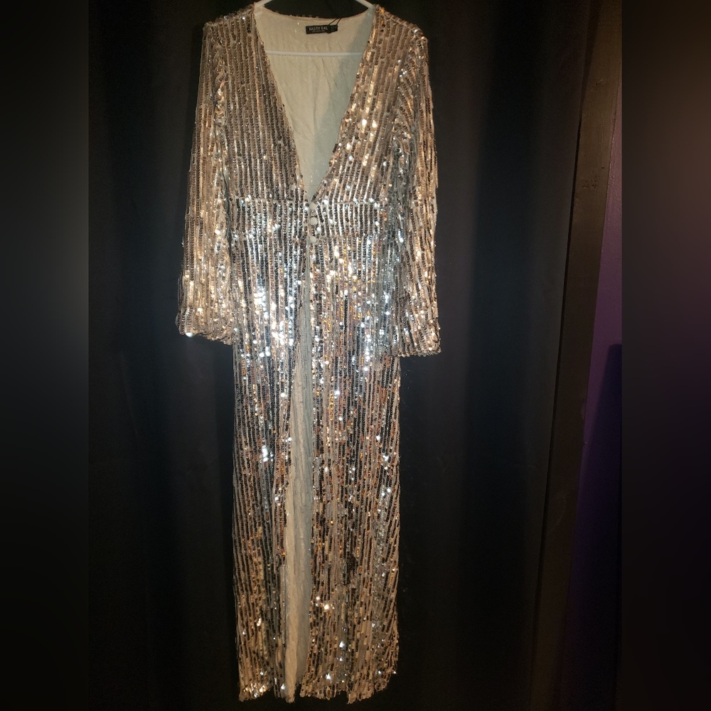 Nasty Gal Studio Longline At the Bar Sequin Top Size 8